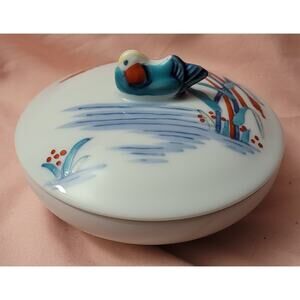 Arita Porcelain Round Trinket Dish With Lid, Hidden Duck Parrot Bird Inside